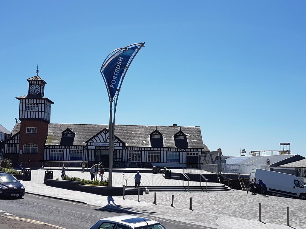 East Strand View Portrush Buitenkant foto